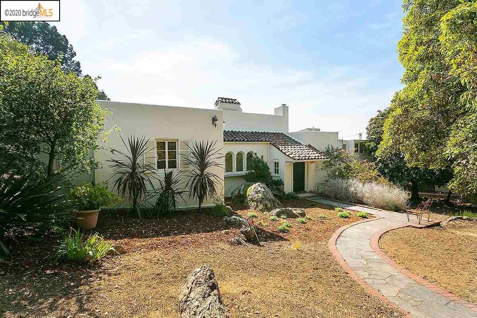 1844 Yosemite Rd, Berkeley, CA 94707 - photo 1