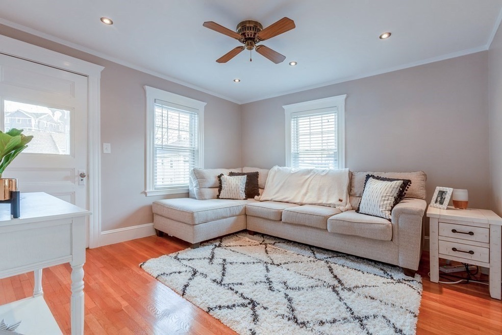 14 Russell Rd unit A, Winchester, MA 01890 - photo 1