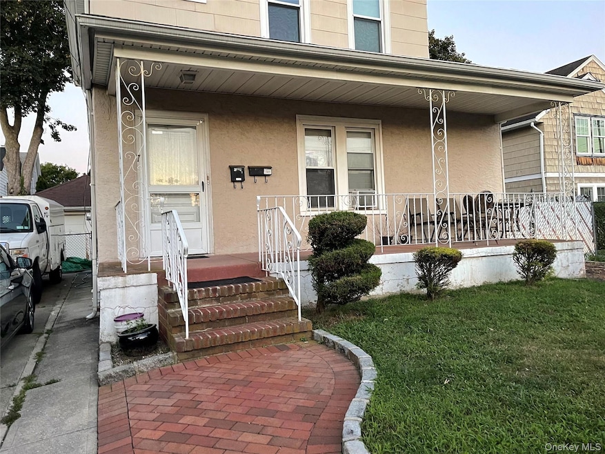 7 N Maryland Ave, Port Washington, NY 11050 - photo 1