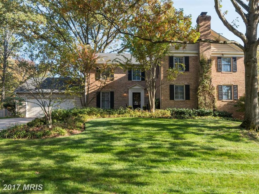 8209 River Falls Dr, Potomac, MD 20854 - photo 1