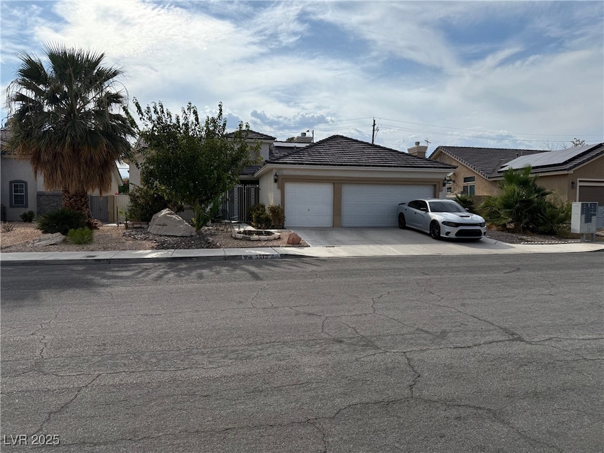 5513 Green Willow St, Las Vegas, NV 89130 - photo 1