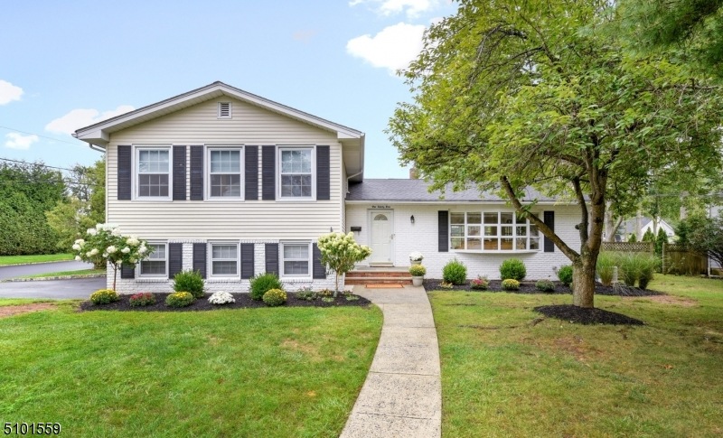 135 Commonwealth Ave, New Providence, NJ 07974 - photo 1