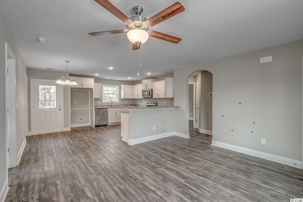 1105 Hickory Dr, Conway, SC 29526 - photo 1