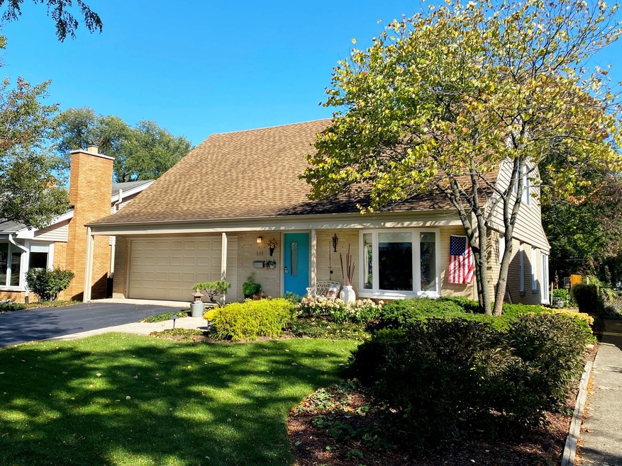 111 S Linden Ave, Elmhurst, IL 60126 - photo 1