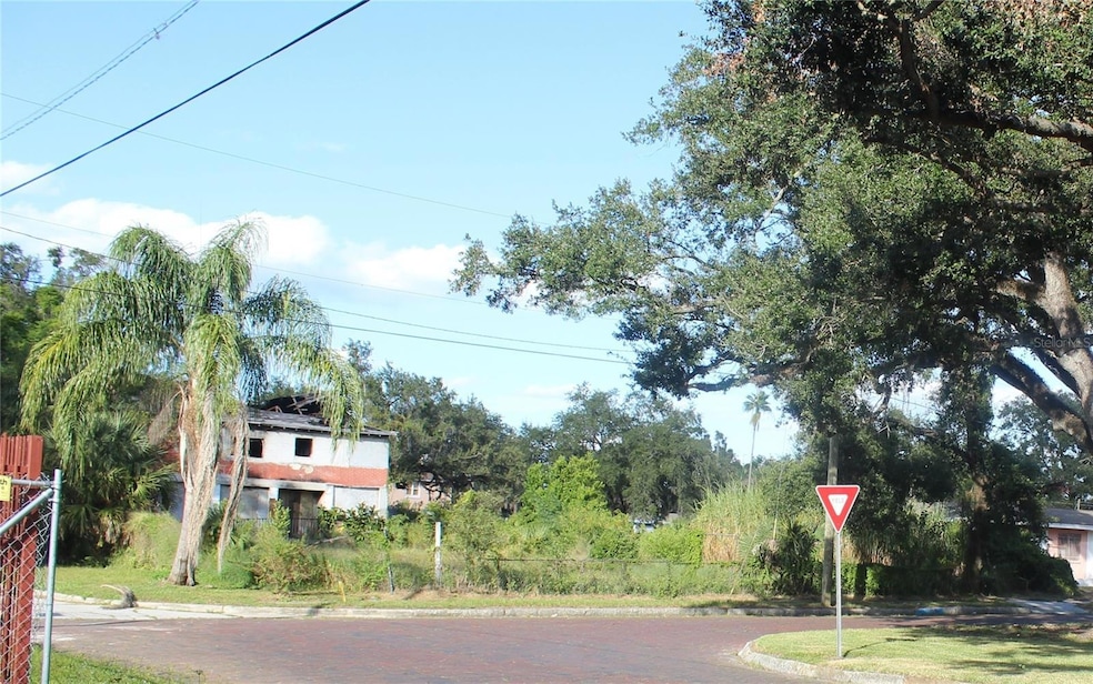 For Sale $1,749,999 • Co-Listing Agent