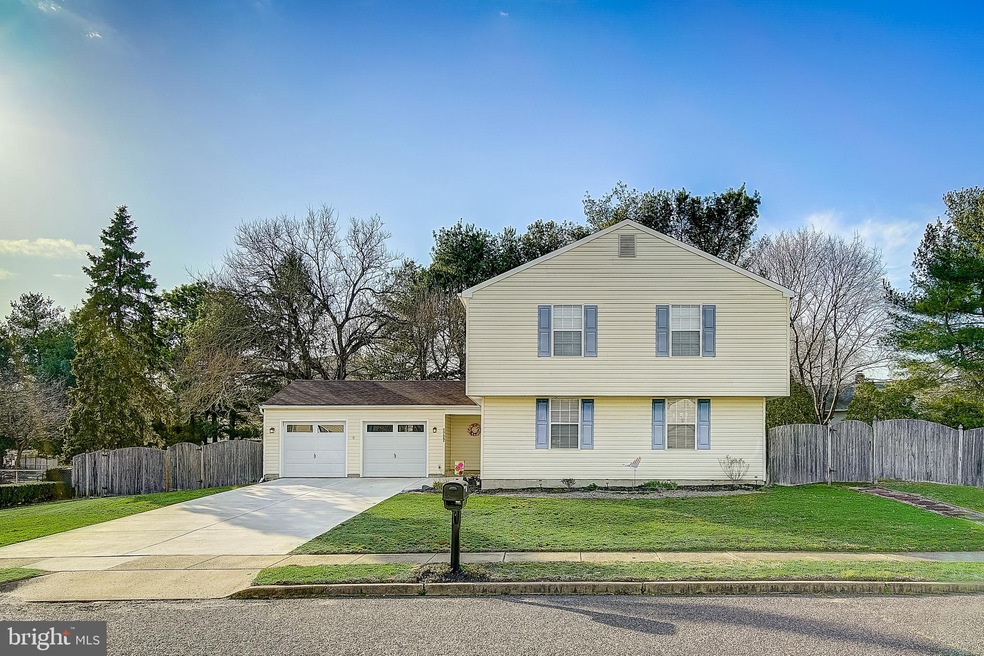 1722 Lee Ct, Blackwood, NJ 08012 - photo 1