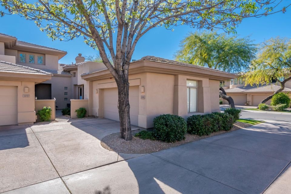 15240 N Clubgate Dr Unit 174 - High Res-