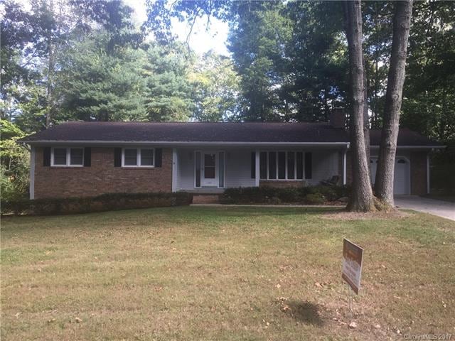 225 Kimberly Ann Dr, Hendersonville, NC 28792 - photo 1