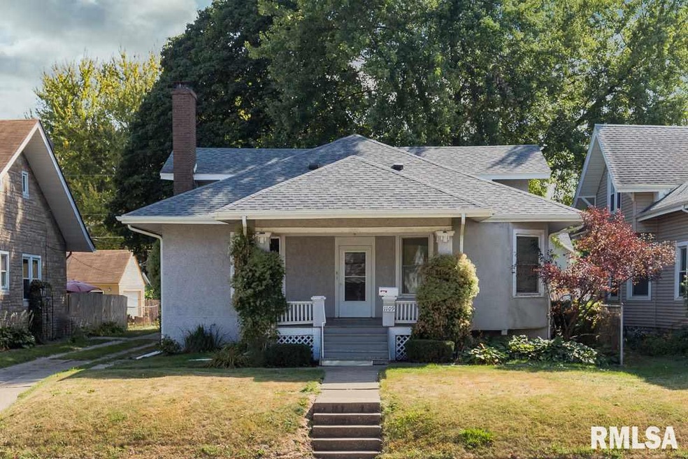 1109 W Locust St, Davenport, IA 52804 - photo 1