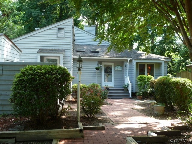 Welcome to 3116 Three Bridges Road!
