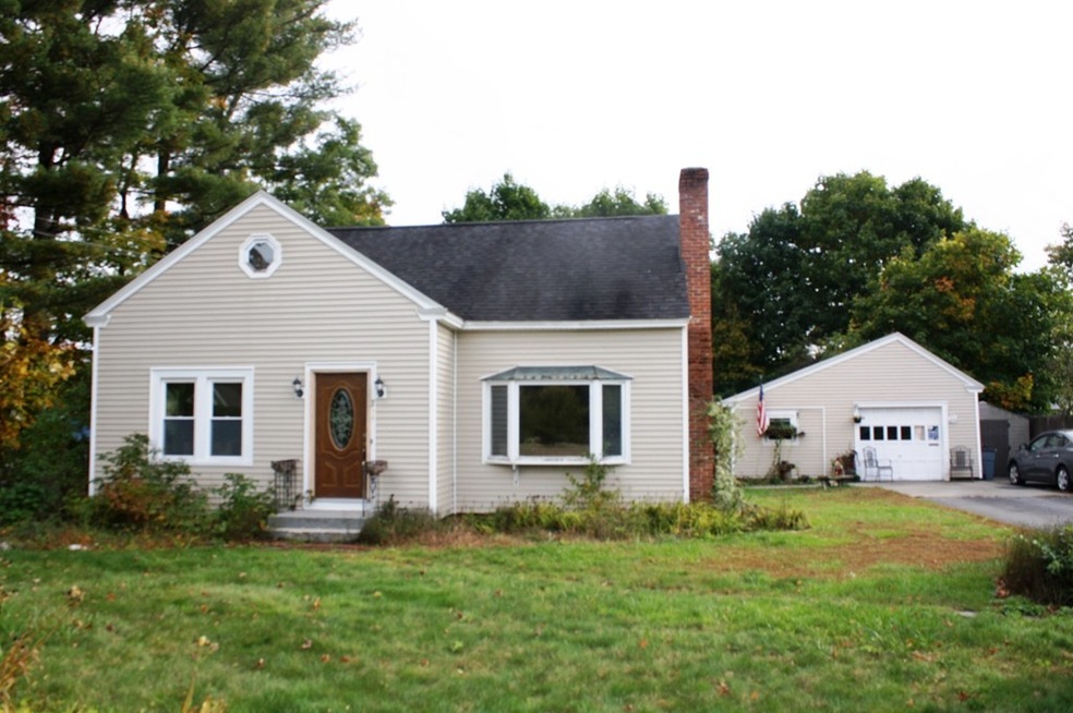 234 Barton Rd, Greenfield, MA 01301 - photo 1