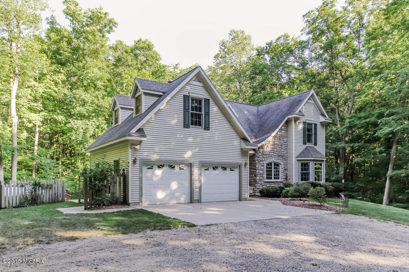 12919 Finkbeiner Rd, Middleville, MI 49333 - photo 1