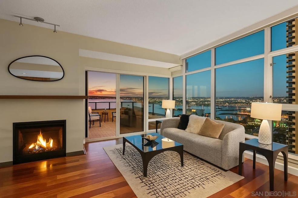 The Grande Santa Fe Place unit 2002, San Diego, CA 92101 - photo 1