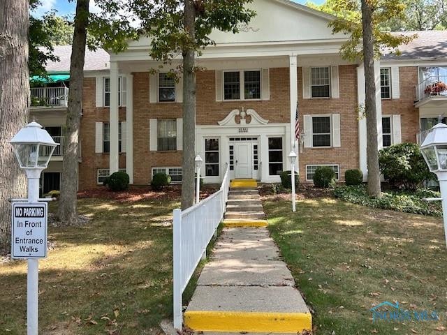 5679 Monroe Bldg 3 St, Sylvania, OH 43560 - photo 1