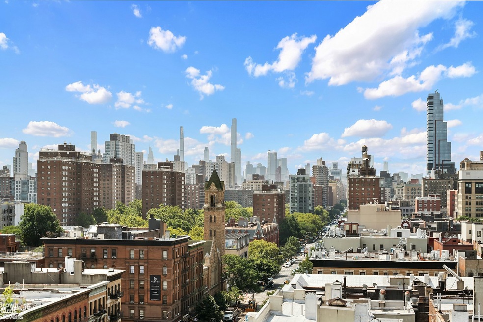 Sold $705,000 • Co-Listing Agent