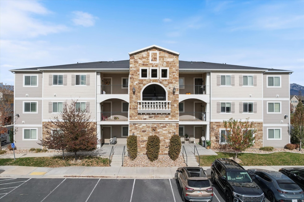 1839 N Crest Rd unit 3N, Saratoga Springs, UT 84045 - photo 1