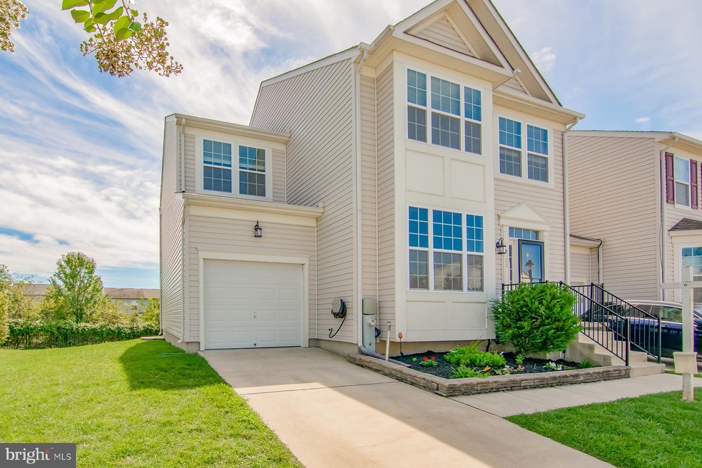 9715 Davison Rd, Middle River, MD 21220 - photo 1