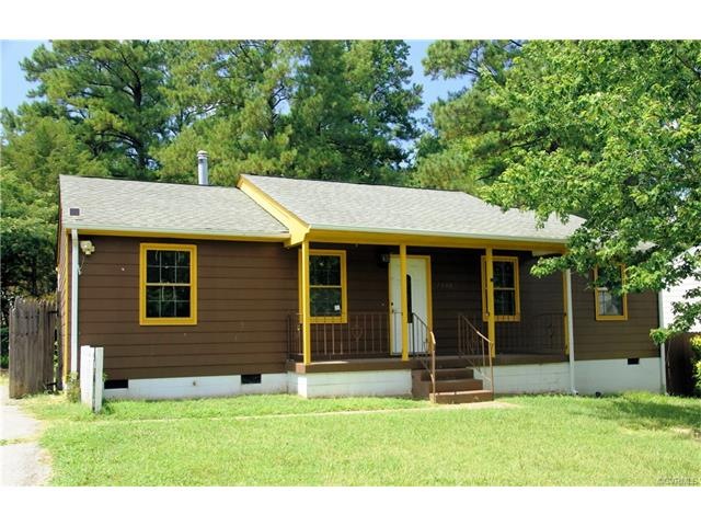 7330 Hilmar Dr, North Chesterfield, VA 23234 - photo 1