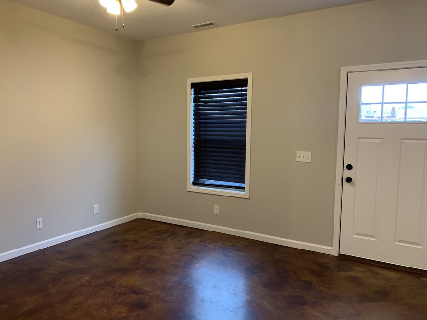 130 E Cedar St unit G, Shelbyville, TN 37160 - photo 1