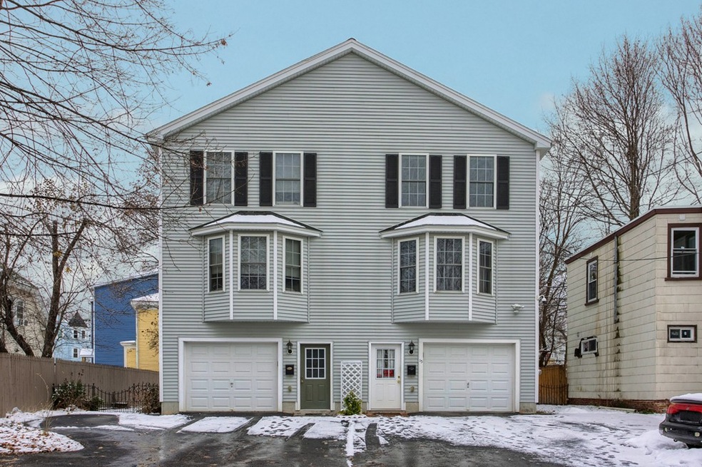 15 North St unit 15, Haverhill, MA 01830 - photo 1