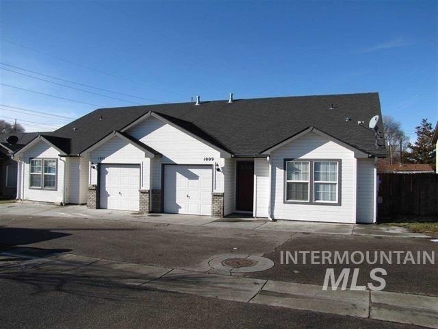1009 E Connecticut Ave, Nampa, ID 83686 - photo 1