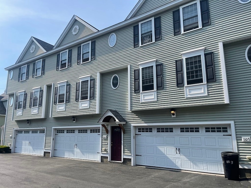 110 Smith St unit 2, Lowell, MA 01851 - photo 1