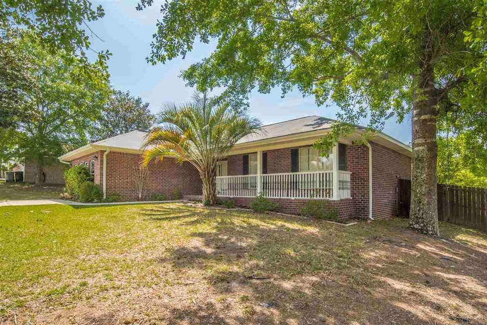 2501 Devine Farm Rd, Cantonment, FL 32533 - photo 1