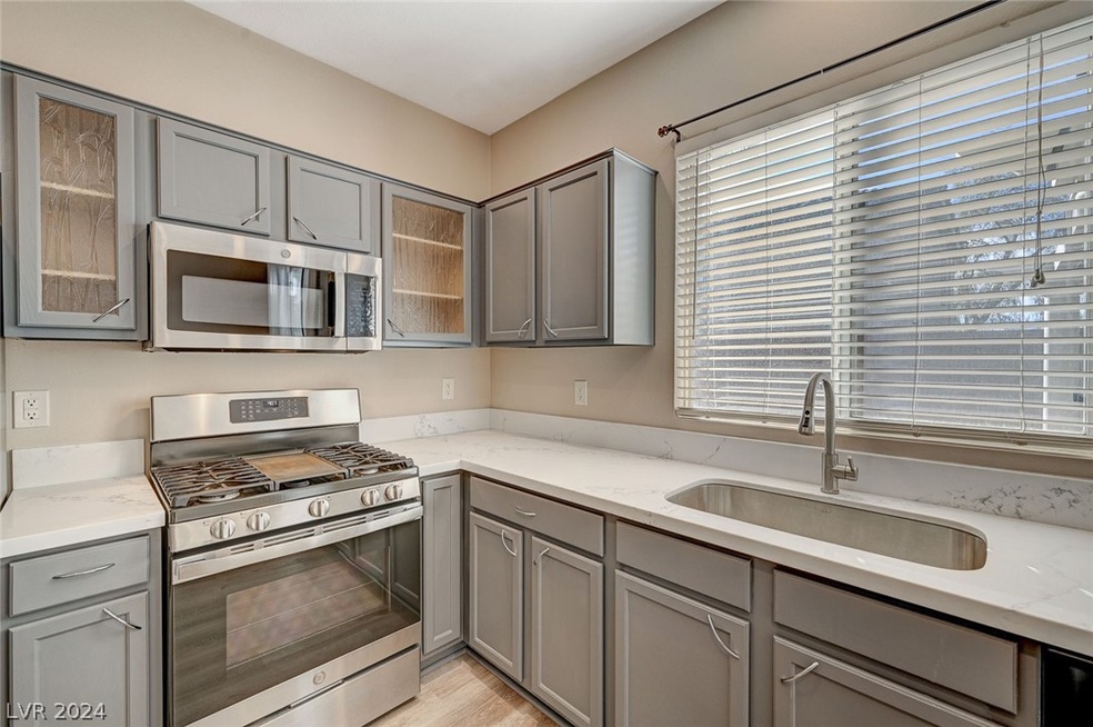 2666 Cottonwillow St, Las Vegas, NV 89135 - photo 1