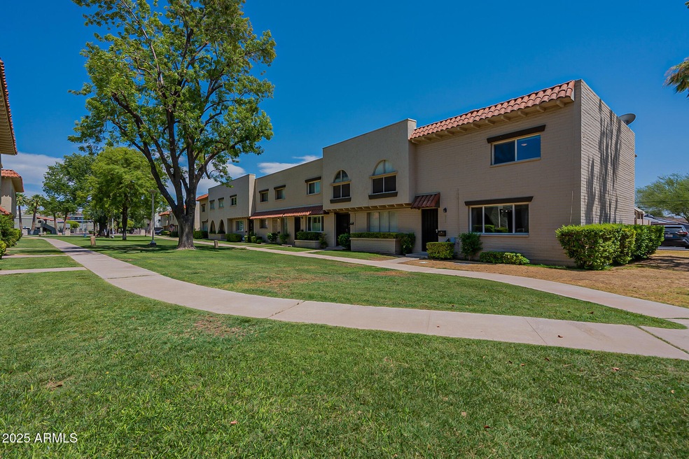 6909 E Osborn Rd unit C, Scottsdale, AZ 85251 - photo 1
