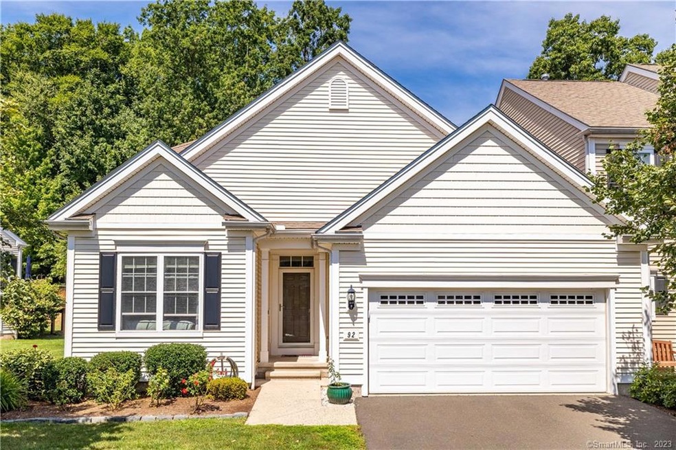 92 Sterling Dr unit 92, Newington, CT 06111 - photo 1