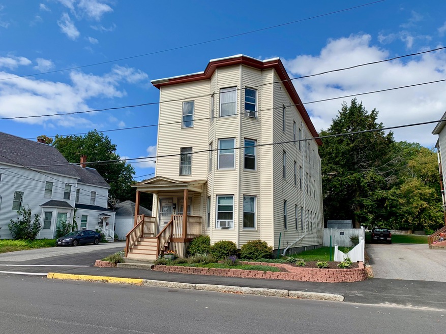 100 Graham St, Biddeford, ME 04005 - photo 1