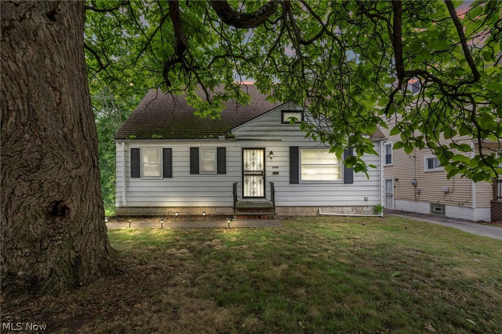 5596 Lafayette Ave, Maple Heights, OH 44137 - photo 1
