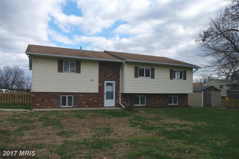 231 Key Ave, Brooklyn, MD 21225 - photo 1