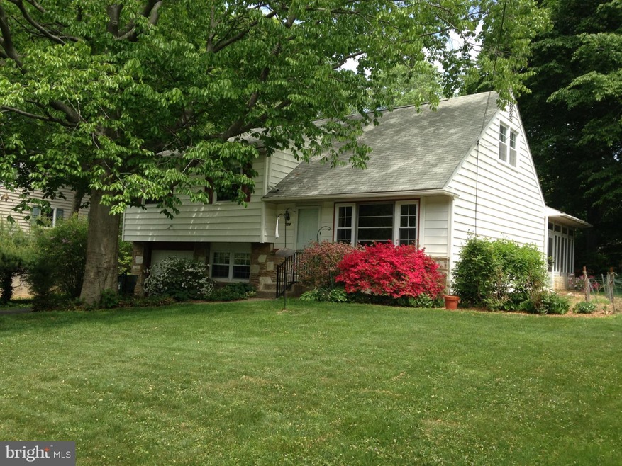 204 Dorset Way, Chalfont, PA 18914 - photo 1