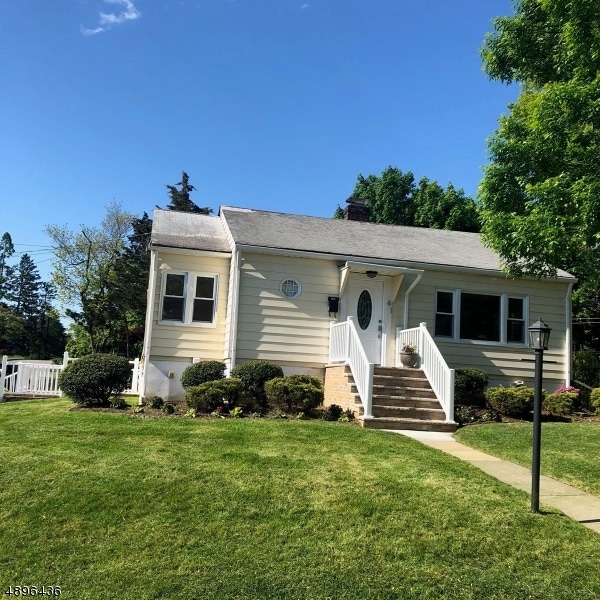 41 Longview Ave, Lake Hiawatha, NJ 07034 - photo 1