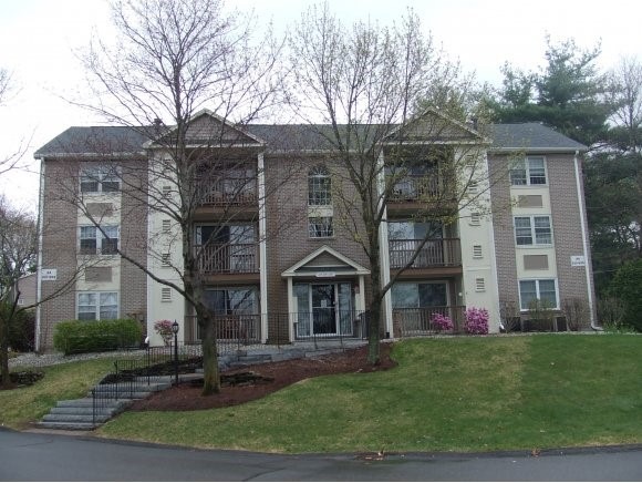 234 Cannongate III, Nashua, NH 03063 - photo 1