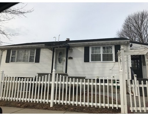 161 Broadway St, Wakefield, MA 01880 - photo 1