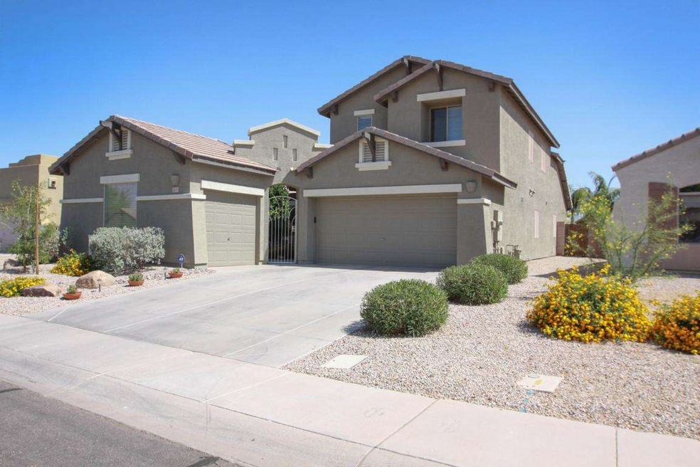 3025 E WInged Foot Dr