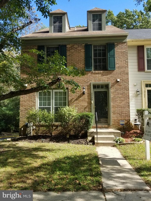 3700 Angelton Ct, Burtonsville, MD 20866 - photo 1