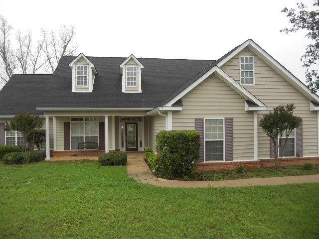 102 Robinson Way, Warner Robins, GA 31088 - photo 1