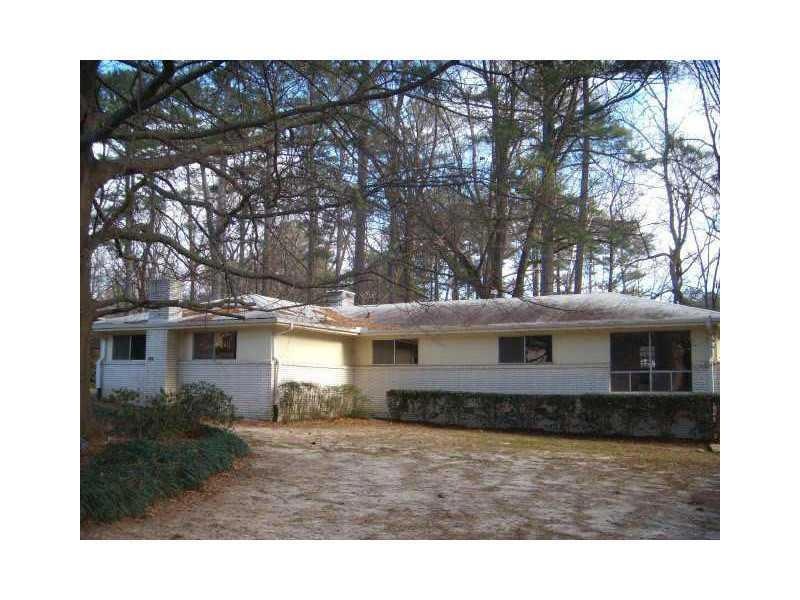 Exterior Front. Charming 4 sided brick ranch.