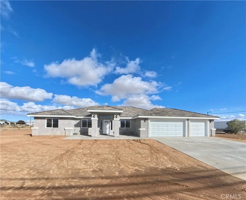 17576 Hercules St, Hesperia, CA 92345 - photo 1