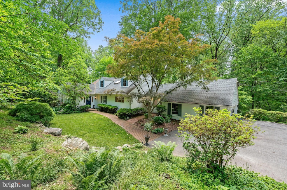 Sold $1,232,500 • Co-Listing Agent