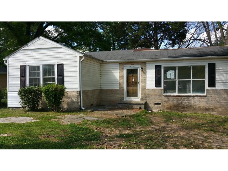 648 W Warren Dr, Forest Park, GA 30297 - photo 1