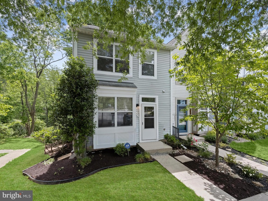 9537 Clocktower Ln, Columbia, MD 21046 - photo 1