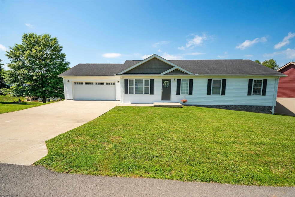 Under Contract $329,999