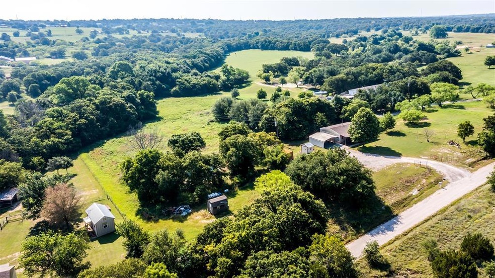 255 Melton Ln, Poolville, TX 76487 - photo 1