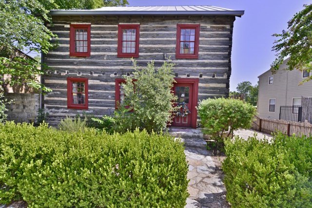 104 E Austin St, Fredericksburg, TX 78624 - photo 1