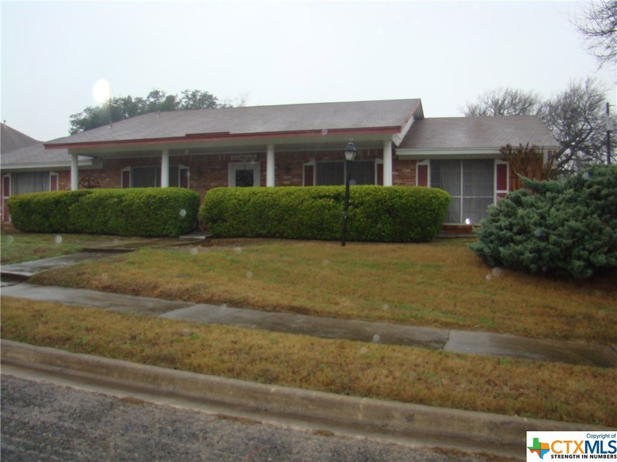 710 Dianne Dr, Copperas Cove, TX 76522 - photo 1