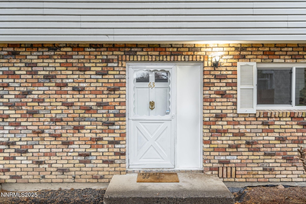 For Sale $270,000 • Co-Listing Agent